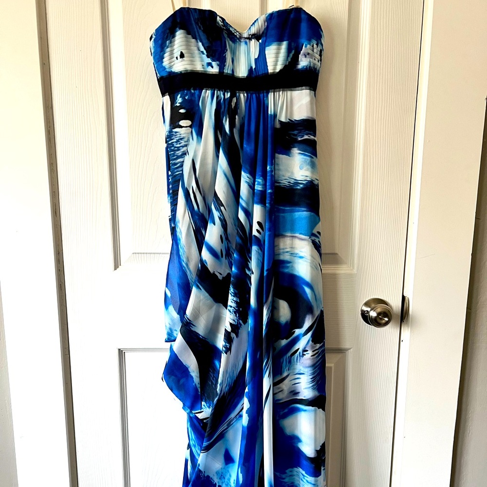 Size 2 - BCBGMAXAZARIA - Evening gown